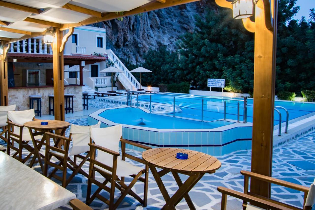 Kyra Panagia Hotel Buitenkant foto